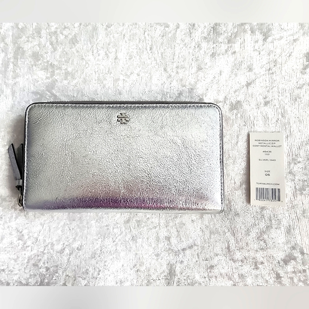 Tory Burch Crinkle Leather Wallet